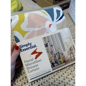 Simply Essential Floral Microfiber Shower Curtain New 72" X 72"